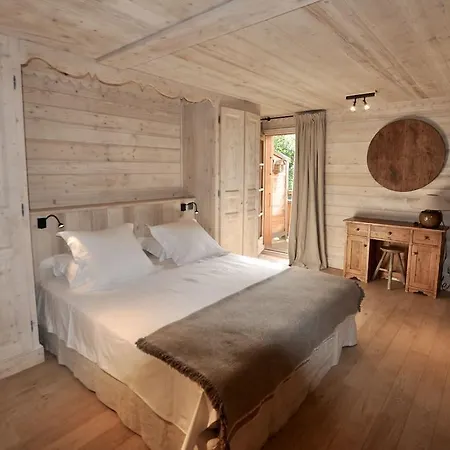 Le Cerf Amoureux Prive & Chalet Sallanches