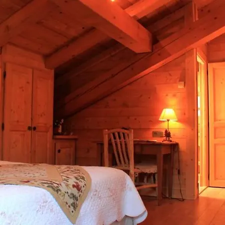 Le Cerf Amoureux Prive & Chalet Sallanches